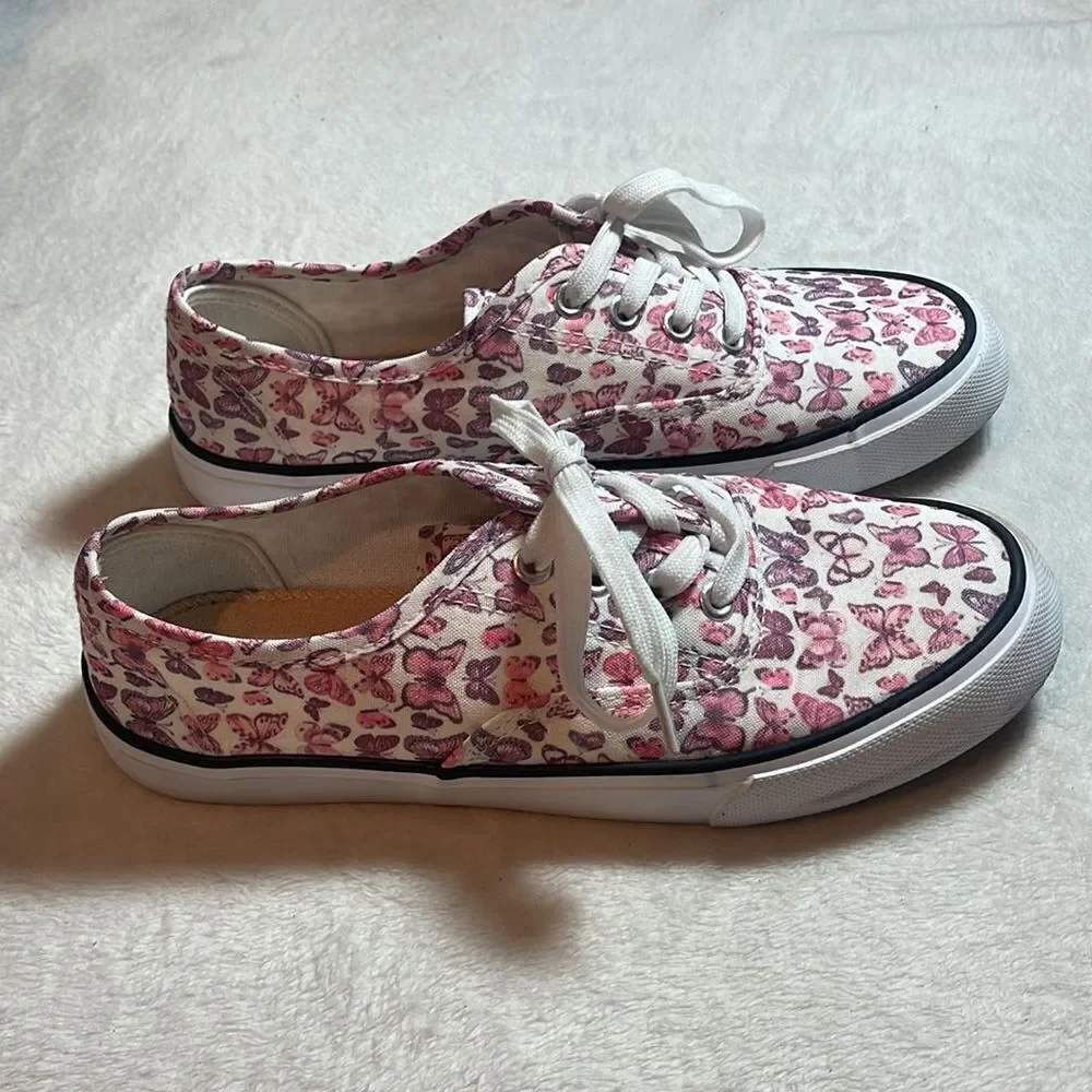 Issac Mizrahi butterfly fashion sneakers size 6.5